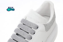 Cargar imagen en el visor de la galería, Alexander McQueen Oversized Glitter