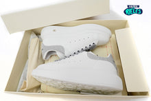 Cargar imagen en el visor de la galería, Alexander McQueen Oversized Glitter