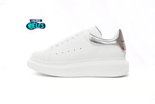 Cargar imagen en el visor de la galería, Alexander McQueen Metallic