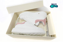 Cargar imagen en el visor de la galería, Alexander McQueen Pink