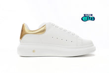 Cargar imagen en el visor de la galería, Alexander McQueen Gold