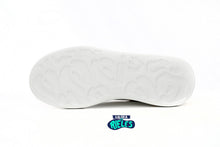 Cargar imagen en el visor de la galería, Alexander McQueen Gold