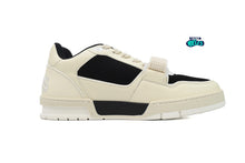 Cargar imagen en el visor de la galería, Louis Vuitton LV Trainer Monogram Flower Black Beige