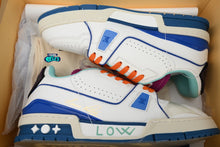 Cargar imagen en el visor de la galería, Louis Vuitton LV Trainer Neon Blue