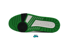 Cargar imagen en el visor de la galería, Louis Vuitton LV Trainer White Green