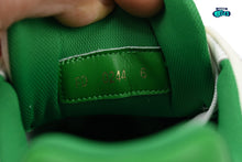 Cargar imagen en el visor de la galería, Louis Vuitton LV Trainer White Green