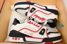 Cargar imagen en el visor de la galería, Louis Vuitton LV Trainer White Red Black