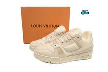 Cargar imagen en el visor de la galería, Louis Vuitton LV Trainer Triple Beige