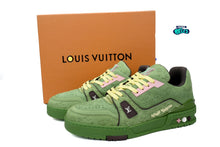 Cargar imagen en el visor de la galería, Louis Vuitton LV Trainer Monogram Green