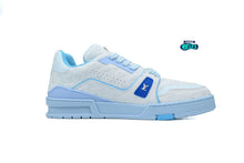 Cargar imagen en el visor de la galería, Louis Vuitton LV Trainer Monogram Light Blue