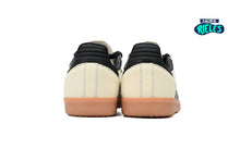 Cargar imagen en el visor de la galería, adidas Samba OG Cream White Sand Strata