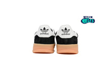 Cargar imagen en el visor de la galería, adidas Gazelle Black White Gum