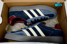 Cargar imagen en el visor de la galería, adidas Gazelle Indoor Crew Navy Burgundy