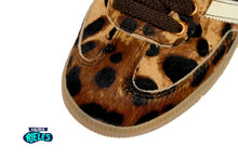 Cargar imagen en el visor de la galería, adidas Samba Pony Wales Bonner Leopard