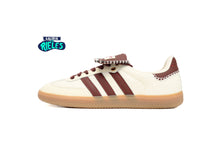 Cargar imagen en el visor de la galería, adidas Samba Pony Tonal Wales Bonner Cream White