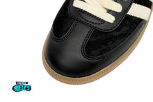 Cargar imagen en el visor de la galería, adidas Samba Pony Tonal Wales Bonner Cream White