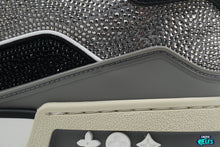 Cargar imagen en el visor de la galería, Louis Vuitton LV Trainer Black Grey Crystal