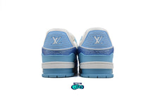 Cargar imagen en el visor de la galería, Louis Vuitton Trainer Light Blue Crystal