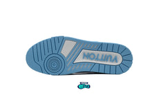 Cargar imagen en el visor de la galería, Louis Vuitton Trainer Light Blue Crystal