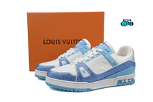 Cargar imagen en el visor de la galería, Louis Vuitton Trainer Light Blue Crystal