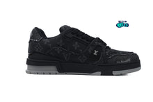 Cargar imagen en el visor de la galería, Louis Vuitton LV Trainer Black Monogram Denim
