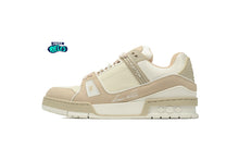 Cargar imagen en el visor de la galería, Louis Vuitton LV Trainer Beige White