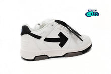 Cargar imagen en el visor de la galería, OFF-WHITE Out Of Office "000" Low Tops White Black