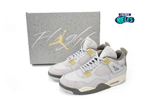 Cargar imagen en el visor de la galería, Jordan 4 Retro SE Craft Photon Dust