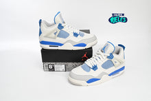 Cargar imagen en el visor de la galería, Air Jordan 4 Retro Military Blue