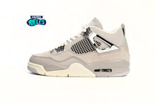 Cargar imagen en el visor de la galería, Jordan 4 Retro Frozen Moments