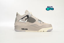 Cargar imagen en el visor de la galería, Jordan 4 Retro Frozen Moments