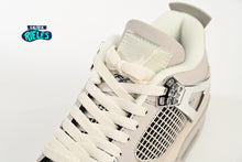 Cargar imagen en el visor de la galería, Jordan 4 Retro Frozen Moments