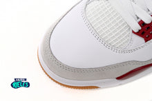 Cargar imagen en el visor de la galería, Air Jordan 4 x Nike SB Maroon