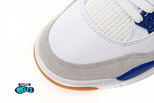 Cargar imagen en el visor de la galería, Air Jordan 4 x Nike SB Blue Navi