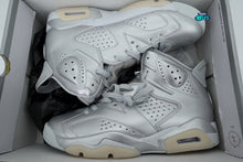 Cargar imagen en el visor de la galería, Jordan 6 Retro PSG Paris Saint-Germain Silver