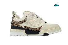 Cargar imagen en el visor de la galería, Louis Vuitton LV Skate Sneaker Brown