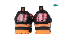 Cargar imagen en el visor de la galería, Louis Vuitton LV Skate Sneaker Black Orange