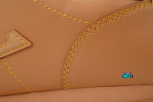 Cargar imagen en el visor de la galería, Louis Vuitton LV Buttersoft Henna