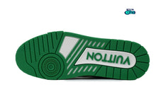 Cargar imagen en el visor de la galería, Louis Vuitton Trainer #54 Signature Green