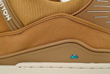 Cargar imagen en el visor de la galería, Louis Vuitton LV Trainer Beige