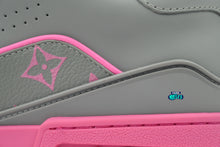 Cargar imagen en el visor de la galería, Louis Vuitton LV Trainer Grey Pink