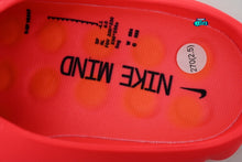 Cargar imagen en el visor de la galería, Nike Mind 001 Slide Solar Red