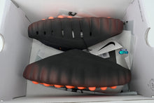 Cargar imagen en el visor de la galería, Nike Mind 001 Flyknit Slide Bronce Eclipse Total orange