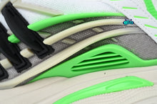 Cargar imagen en el visor de la galería, Adidas Adistar Jellyfish Pharrell Williams Real Green
