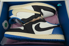 Cargar imagen en el visor de la galería, Air Jordan 1 Low Fragment Design x Travis Scott