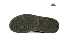 Cargar imagen en el visor de la galería, Jordan 1 Retro Low OG SP Travis Scott Olive