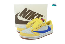 Cargar imagen en el visor de la galería, Jordan 1 Retro Low OG SP Travis Scott Canary