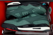 Cargar imagen en el visor de la galería, Jordan 4 RM x Nigel Sylvester “Grandma’s Driveway”
