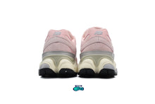 Cargar imagen en el visor de la galería, New Balance 9060 December Sky