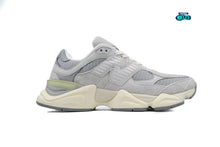 Cargar imagen en el visor de la galería, New Balance 9060 Lunar New Year